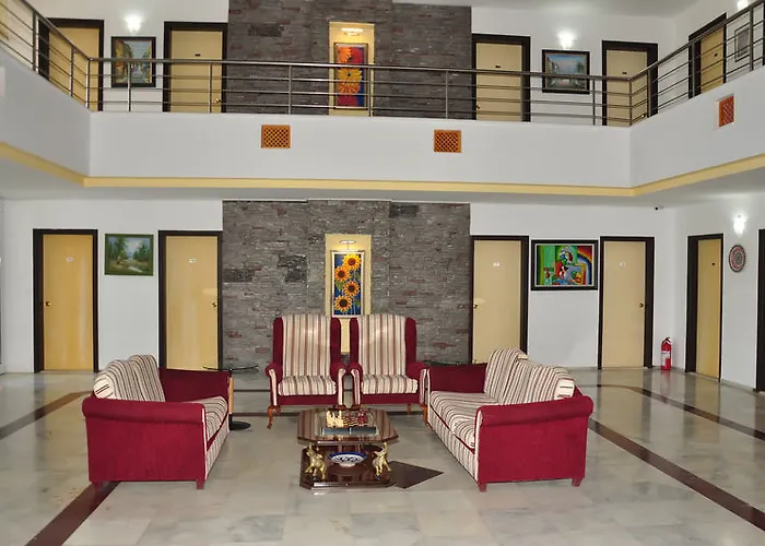 Emily Rose Hotel
