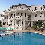 Emily Rose Hotel 3*
