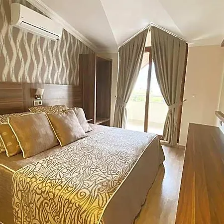Hotel Emily Rose Kemer
