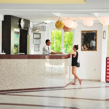 Emily Rose Hotel 3*