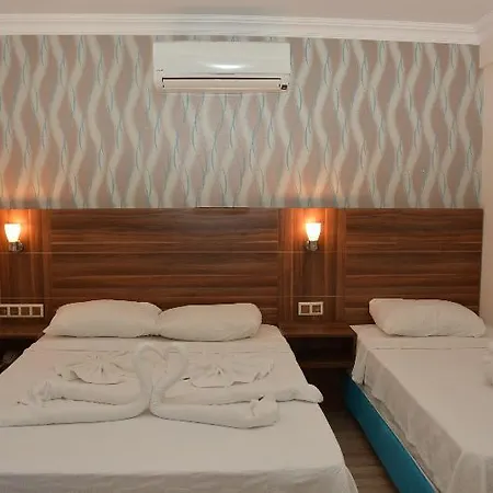 Emily Rose 3* Κεμέρ